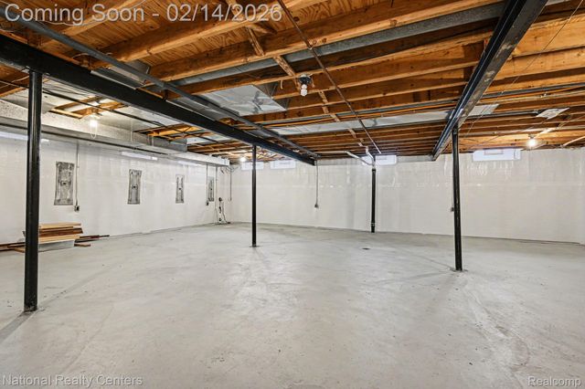 30028 Bobrich Court E, Livonia, MI 48152