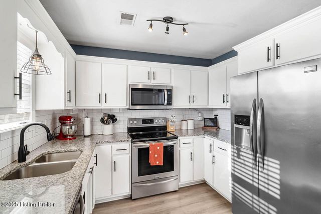 101 Grundy Dr, Bardstown, KY 40004