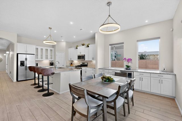 6431 Picardia Place NW, Albuquerque, NM 87120