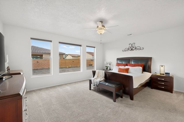 6431 Picardia Place NW, Albuquerque, NM 87120