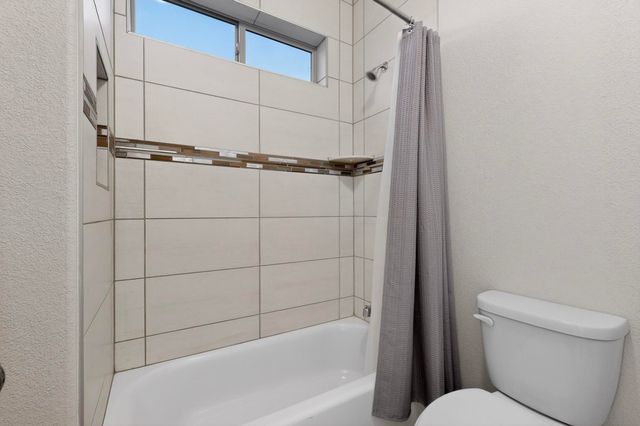 6431 Picardia Place NW, Albuquerque, NM 87120