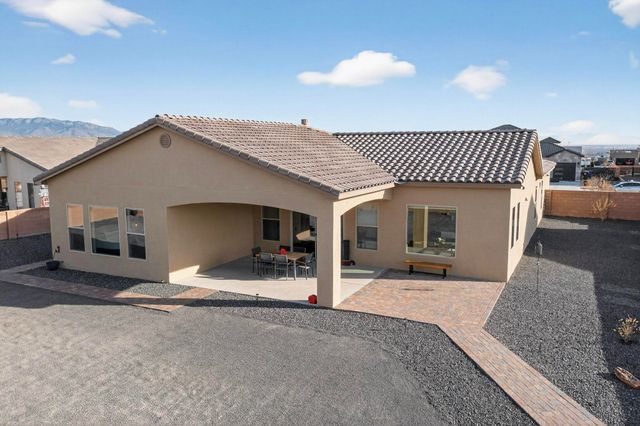 6431 Picardia Place NW, Albuquerque, NM 87120