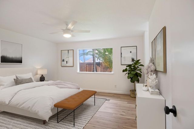 1010 Acaciawood Ct, Los Banos, CA 93635