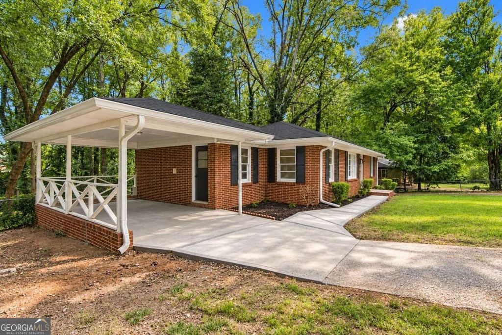 3944 Creel Drive, Lithia Springs, GA 30122 — exterior