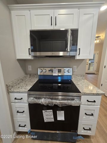 215 E Brown St, Elizabethtown, KY 42701