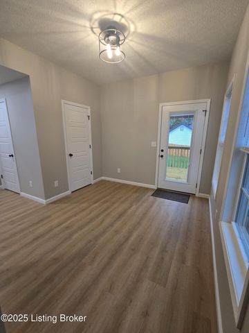 215 E Brown St, Elizabethtown, KY 42701