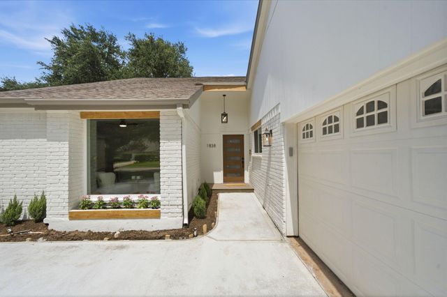 1838 Rock Fence Drive, Richmond, TX 77406