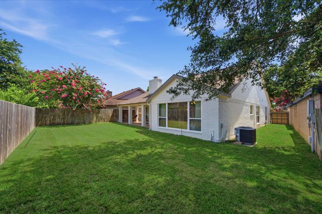 1838 Rock Fence Drive, Richmond, TX 77406