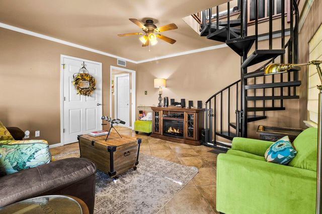 346 Shoreline Drive, Livingston, TX 77351
