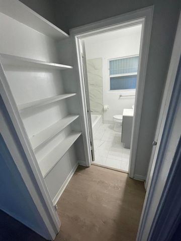 5213 Spruce Avenue 5215, West Palm Beach, FL 33407