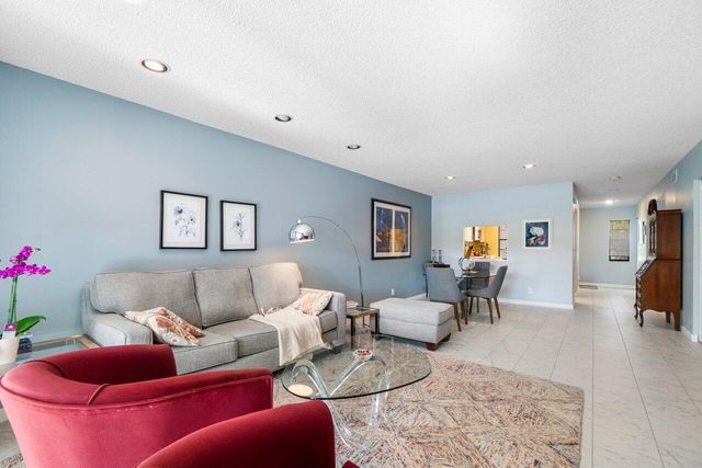 9232 Pecky Cypress Lane 2-E, Boca Raton, FL 33428