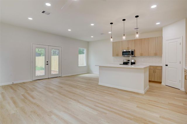 8314 Williamsdell Street B, Houston, TX 77088