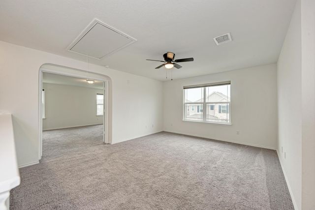 521 Lady Swiss LN, Hutto, TX 78634