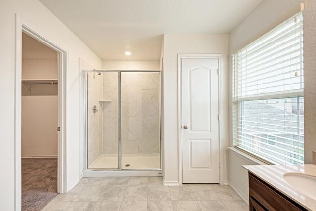 521 Lady Swiss LN, Hutto, TX 78634