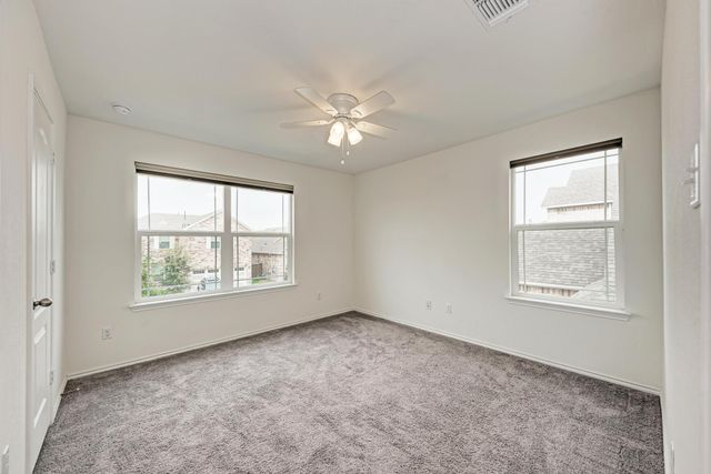 521 Lady Swiss LN, Hutto, TX 78634