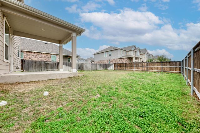 521 Lady Swiss LN, Hutto, TX 78634