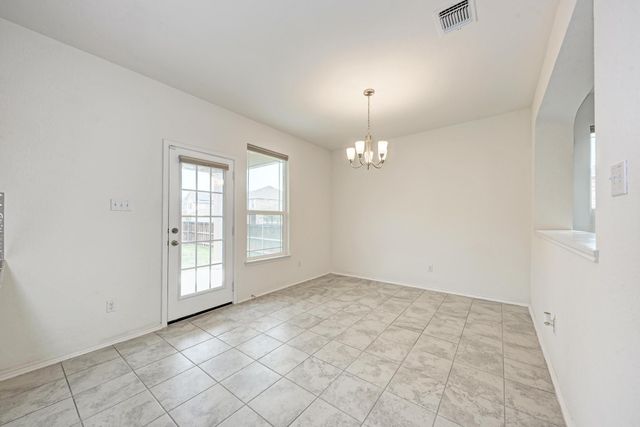 521 Lady Swiss LN, Hutto, TX 78634