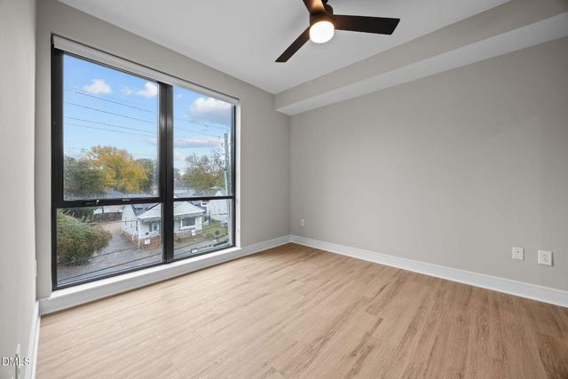 615 W Peace Street 307, Raleigh, NC 27605