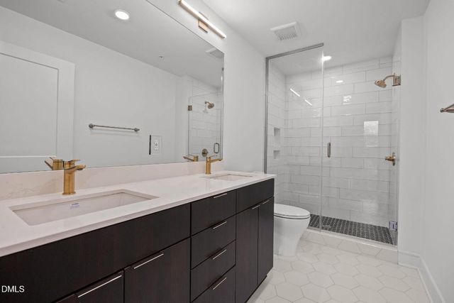 615 W Peace Street 307, Raleigh, NC 27605