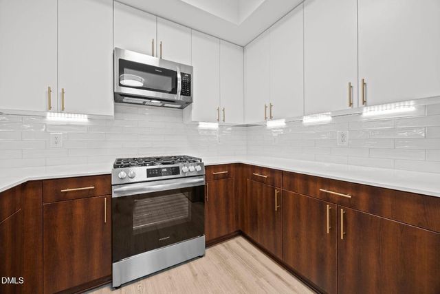 615 W Peace Street 307, Raleigh, NC 27605