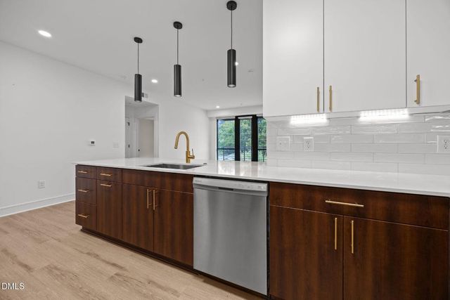 615 W Peace Street 307, Raleigh, NC 27605