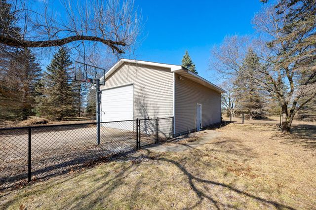 9041 168th Avenue NW, Ramsey, MN 55303