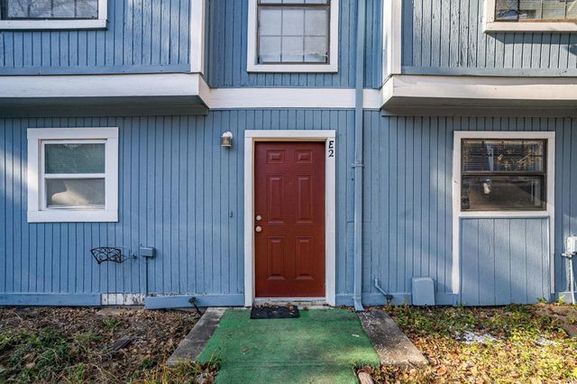 601 38th Ave N Apt E2, Myrtle Beach, SC 29577