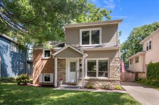 34 Ardmore Avenue, Glenview, IL 60025
