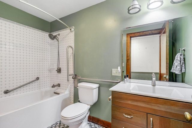123 Hamilton STREET W, West Salem, WI 54669