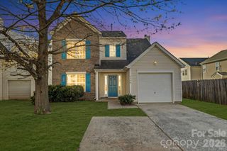 2440 Reid Oaks Drive, Charlotte, NC 28208