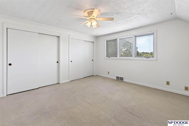 805 Leawood Drive, Omaha, NE 68154