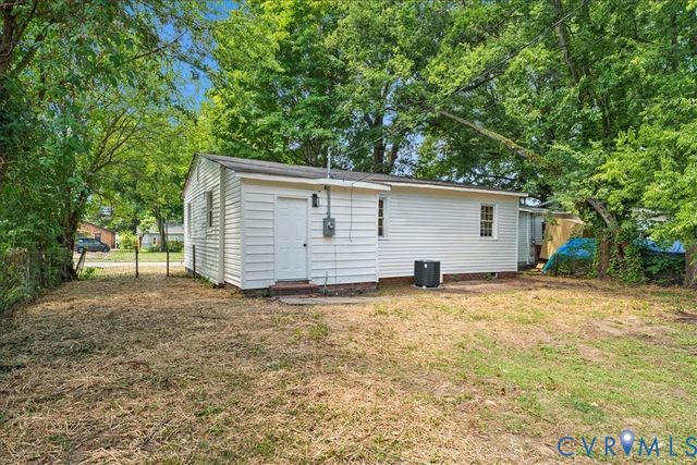 507 N 5th Ave, Hopewell, VA 23860