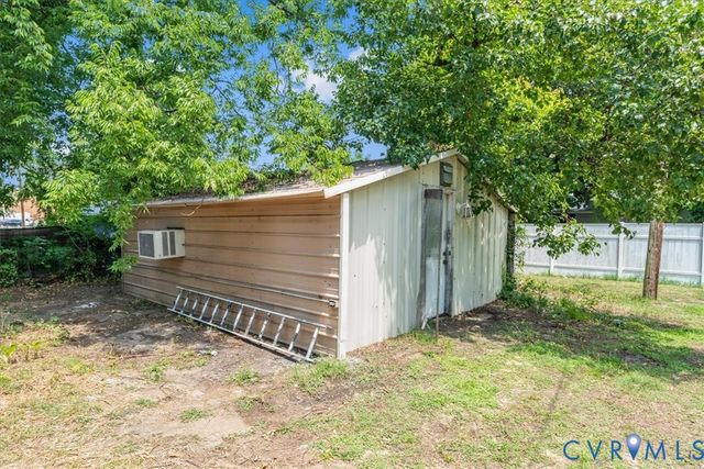 507 N 5th Ave, Hopewell, VA 23860
