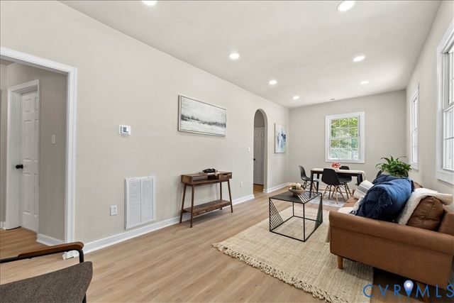 507 N 5th Ave, Hopewell, VA 23860