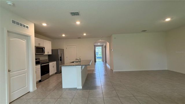 435 ANNE ST., Deland, FL 32724