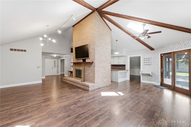 3955 Maple Grove Lane, Beavercreek, OH 45440