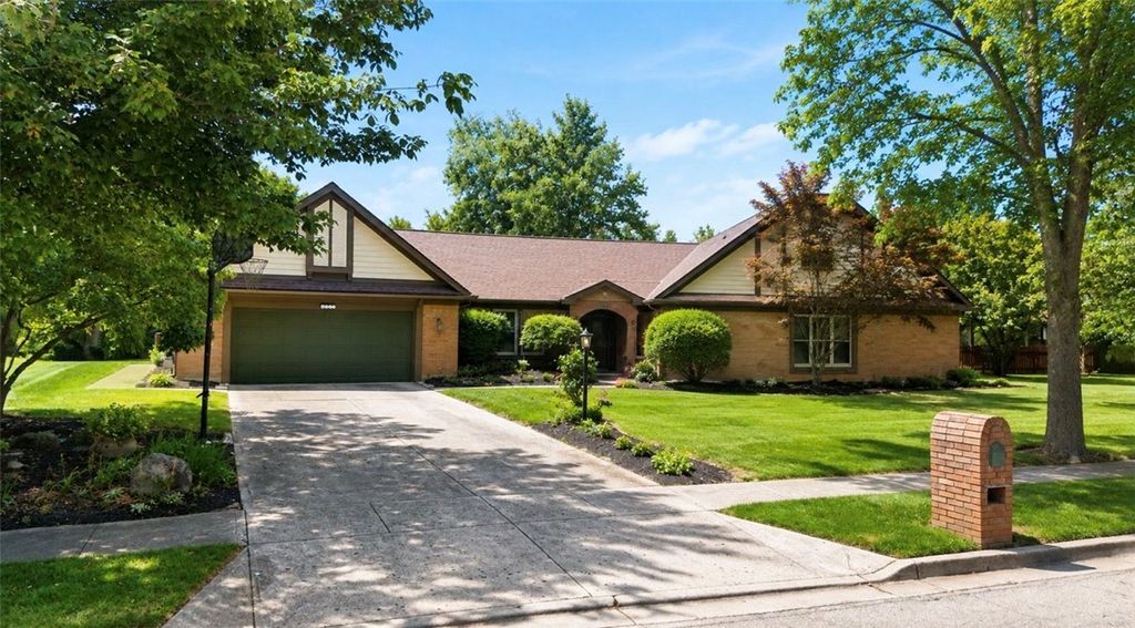 3955 Maple Grove Lane, Beavercreek, OH 45440