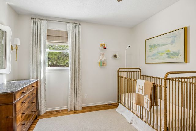 517 Adamwood Dr, Nashville, TN 37211