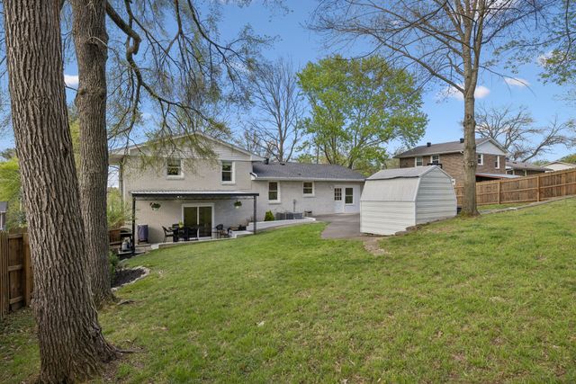 517 Adamwood Dr, Nashville, TN 37211