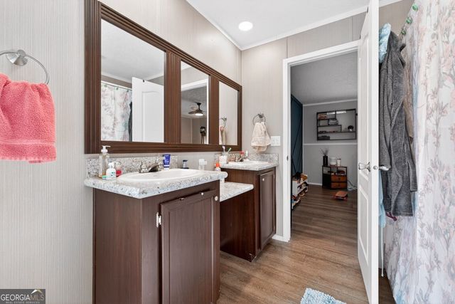 818 Dean Mountain Road, Cleveland, GA 30528