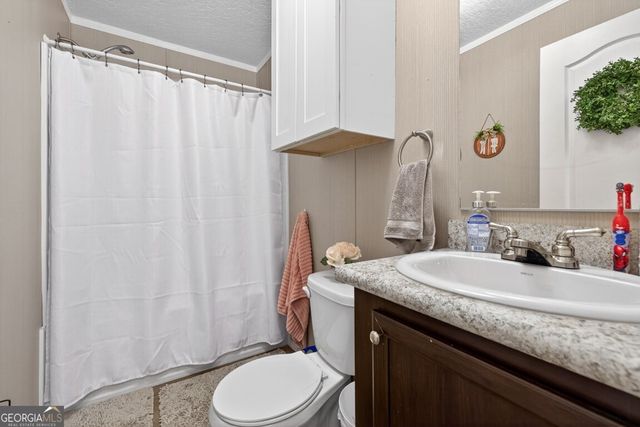 818 Dean Mountain Road, Cleveland, GA 30528