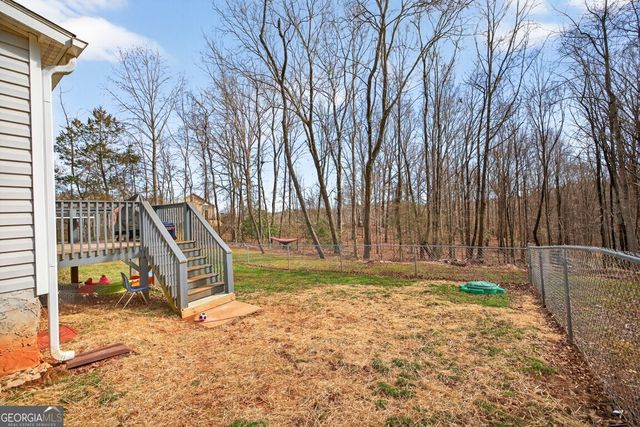 818 Dean Mountain Road, Cleveland, GA 30528