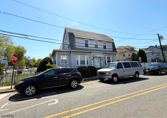 332 Chilton St, Elizabeth City, NJ 07208