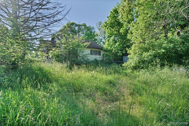 4201 Brunswick Avenue, Flint, MI 48507