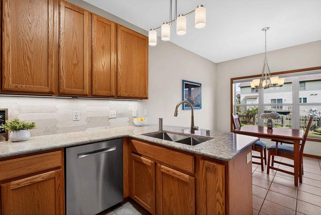 6614 CARLTON Drive, Madison, WI 53718