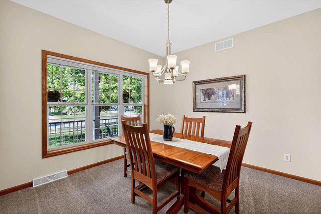 6614 CARLTON Drive, Madison, WI 53718