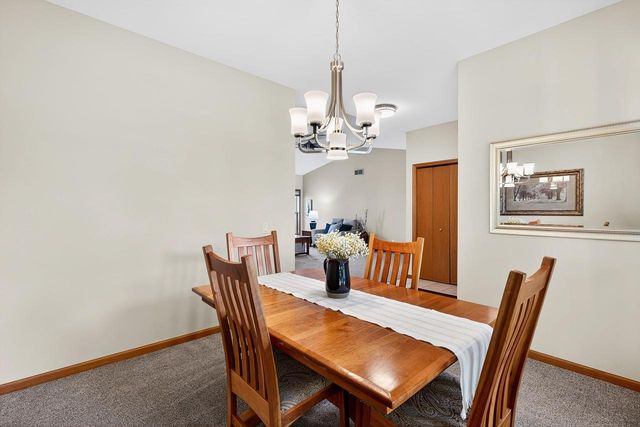 6614 CARLTON Drive, Madison, WI 53718