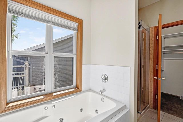 6614 CARLTON Drive, Madison, WI 53718