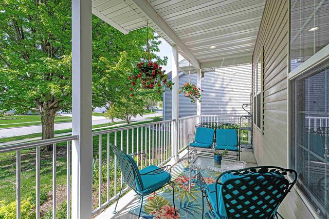6614 CARLTON Drive, Madison, WI 53718