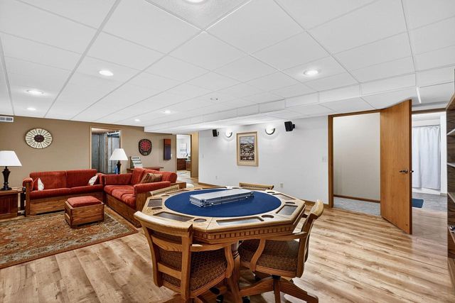 6614 CARLTON Drive, Madison, WI 53718